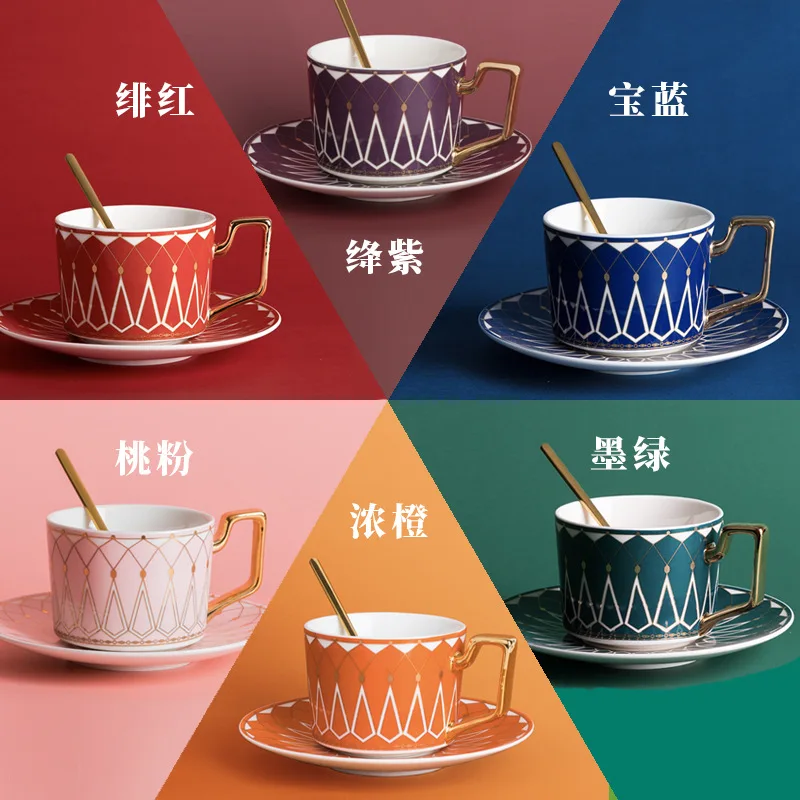 Ceramic New Bone Porcelain European Small Luxury Coffee Cup Dish Set Vintage Flower Tea Cup Drawing Cup
Ceramic New Bone Porcelain European Small Luxury Coffee Cup Dish Set Vintage Flower Tea Cup Drawing Cup