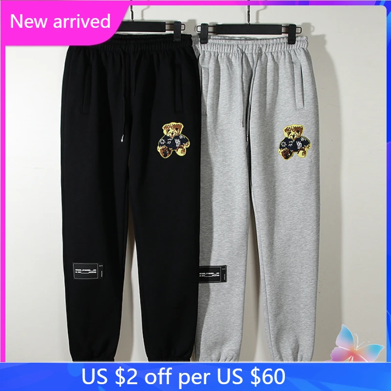 We11done Sweatpants High Street Embroidered Bear Casual Sports Pants Fleece Trousers Welldone Sweatpants
We11done Sweatpants High Street Embroidered Bear Casual Sports Pants Fleece Trousers Welldone Sweatpants
