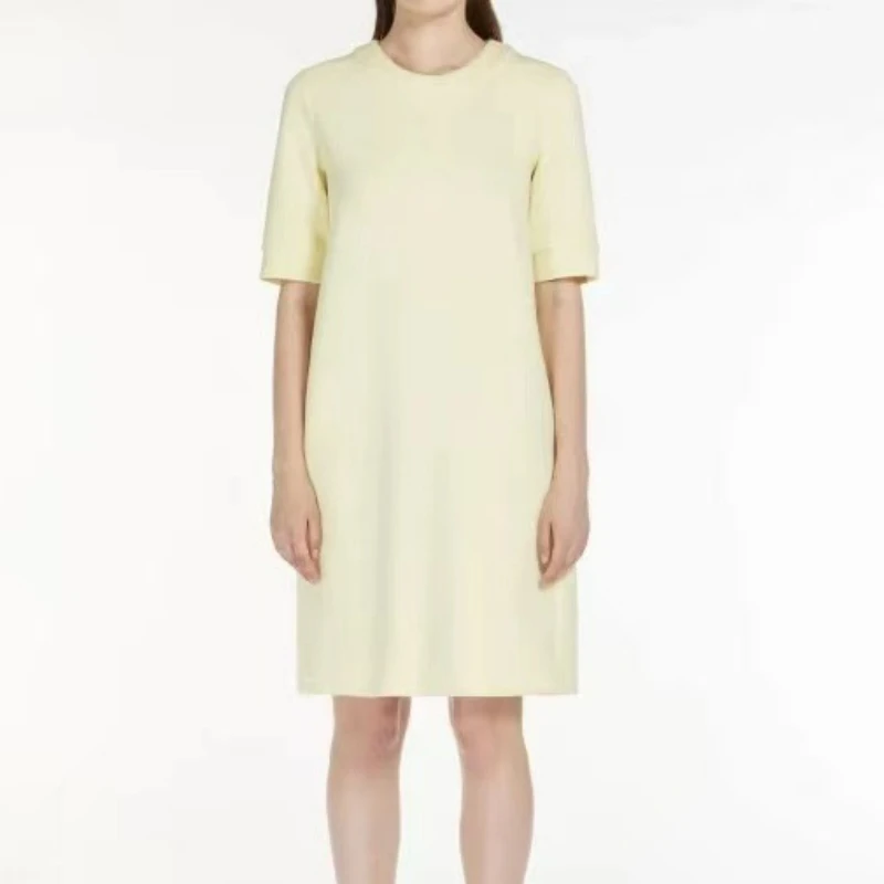 2023 Spring and Summer New Women Round Neck Light Yellow Short-sleeved Loose Straight Mid-length Dress
2023 Spring and Summer New Women Round Neck Light Yellow Short-sleeved Loose Straight Mid-length Dress