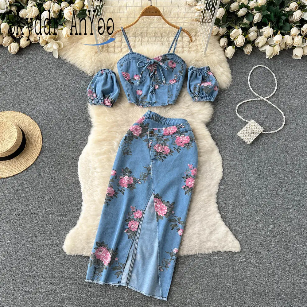 Summer Womens Two Peice Sets Printed Chic Denim Vintage Skirt Sets Spagetti Strap Crop Top And High Waist Split Skirt Outifits
Summer Womens Two Peice Sets Printed Chic Denim Vintage Skirt Sets Spagetti Strap Crop Top And High Waist Split Skirt Outifits