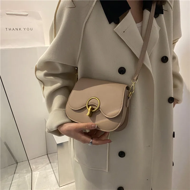 Autumn and Winter Fashion Ladies Bag Casual Single Shoulder Bag Hundred with Saddle Bag Solid Color Simple Crossbody Bag
Autumn and Winter Fashion Ladies Bag Casual Single Shoulder Bag Hundred with Saddle Bag Solid Color Simple Crossbody Bag