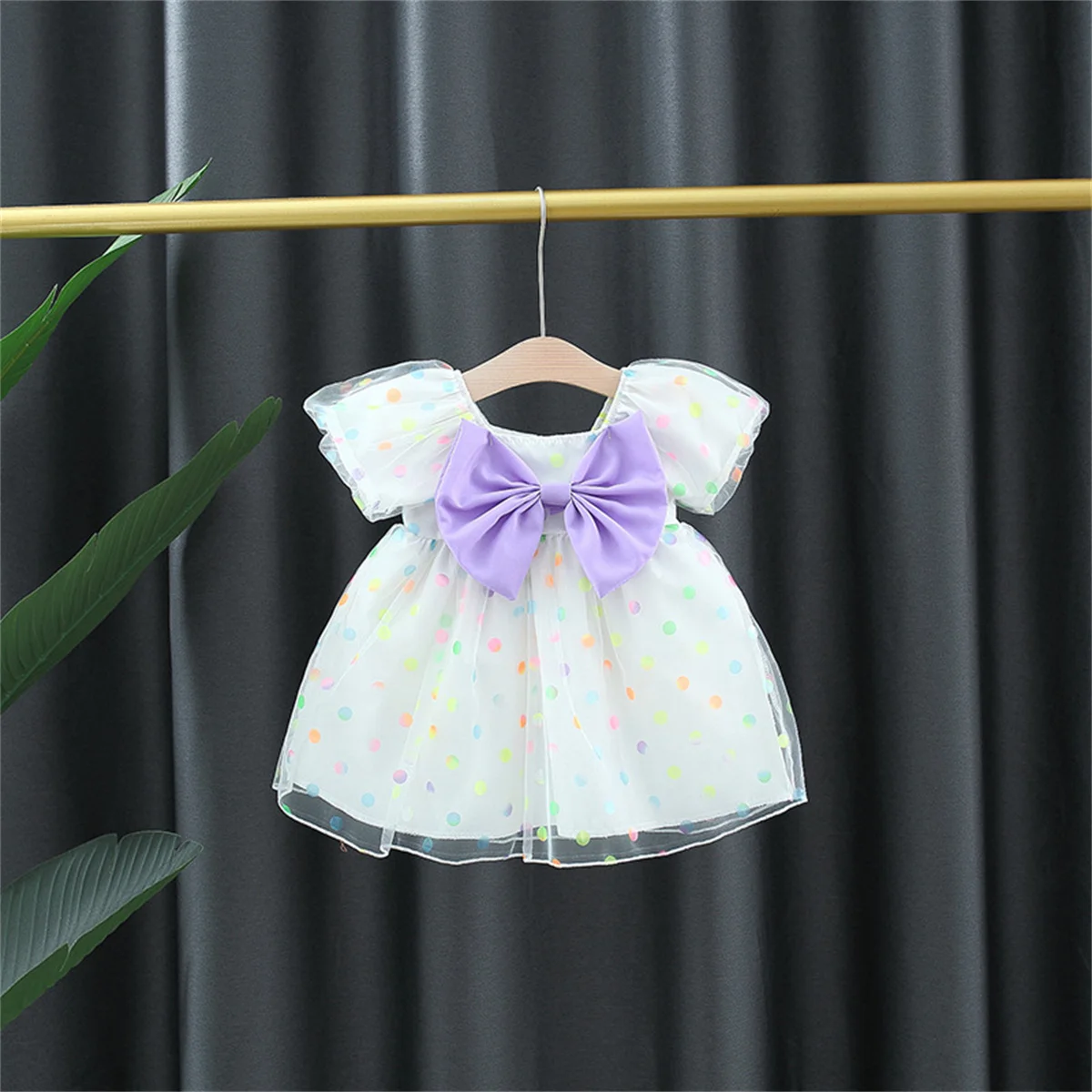 Summer Baby Girl's Dress Colorful Dot Bow Sweet Bubble Sleeve Square Neck Princess Dress Knee-length Daily Dress
Summer Baby Girl's Dress Colorful Dot Bow Sweet Bubble Sleeve Square Neck Princess Dress Knee-length Daily Dress