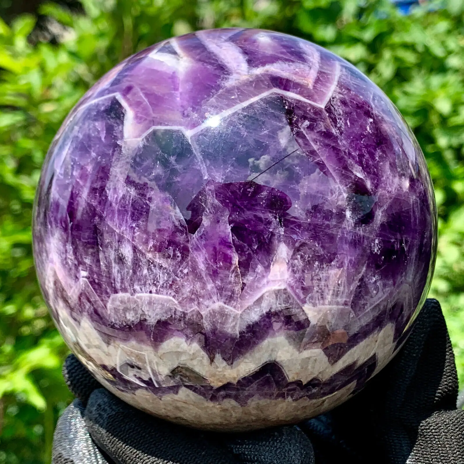 Large Natural Dreamlike Purple Crystal Ball Natural Crystal Chakra Healing Sphere
Large Natural Dreamlike Purple Crystal Ball Natural Crystal Chakra Healing Sphere