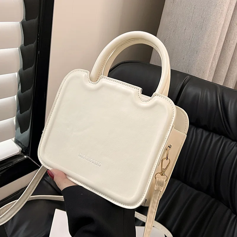 Women'S Bag 2022 Spring New Retro Texture Simple Western Style Messenger Bag Fashion Small Square Bag
Women'S Bag 2022 Spring New Retro Texture Simple Western Style Messenger Bag Fashion Small Square Bag