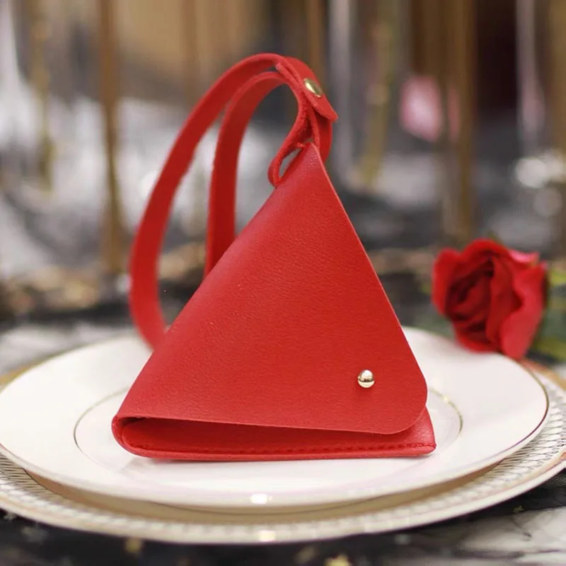 Leather Wedding Favors Candy Box Portable Bag Christmas Candy Gift Small Box Basket Jewelry Packag Boxes Baby Shower Decor Party
Leather Wedding Favors Candy Box Portable Bag Christmas Candy Gift Small Box Basket Jewelry Packag Boxes Baby Shower Decor Party