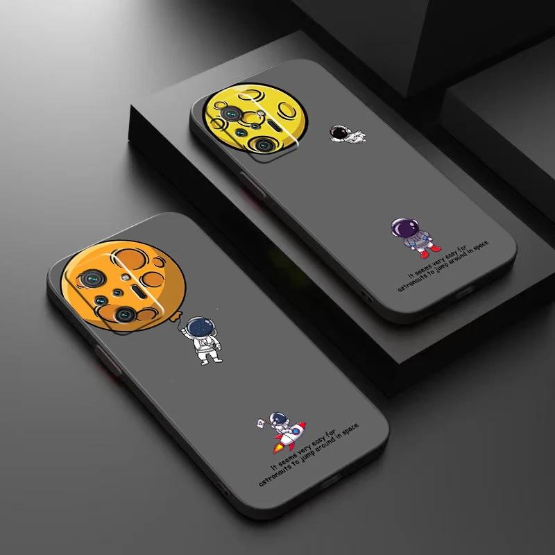 Cartoon Creative Astronaut Phone Case For Xiaomi Redmi 7 8 7A 8A 9 9i 9AT 9T 9A 9C Note 7 8 2021 8T 8 Pro Soft Silicone Cover
Cartoon Creative Astronaut Phone Case For Xiaomi Redmi 7 8 7A 8A 9 9i 9AT 9T 9A 9C Note 7 8 2021 8T 8 Pro Soft Silicone Cover