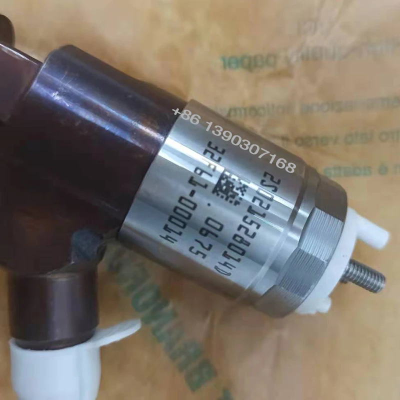 C4.2 C6.4 Fuel Injector 326-4756 10R7951 Diesel Injector Nozzle 3264756 For 312D E312D 315D E315D 320D E320D
C4.2 C6.4 Fuel Injector 326-4756 10R7951 Diesel Injector Nozzle 3264756 For 312D E312D 315D E315D 320D E320D