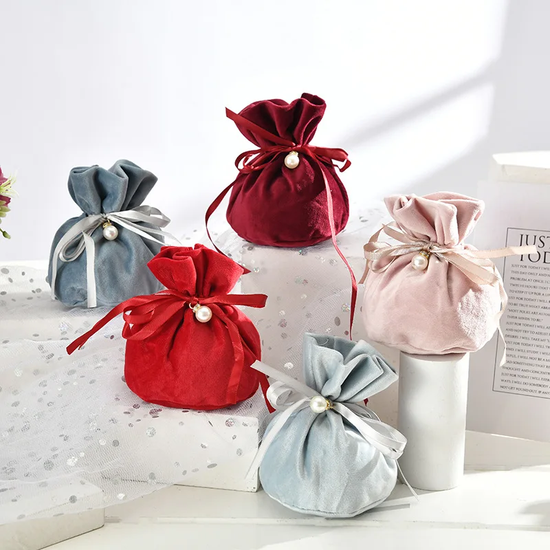 Birthday Party Decora candy bags European creative velvet cloth tote bag Wedding Gift for Guests Souvenirs gauze bag sac cadeau
Birthday Party Decora candy bags European creative velvet cloth tote bag Wedding Gift for Guests Souvenirs gauze bag sac cadeau