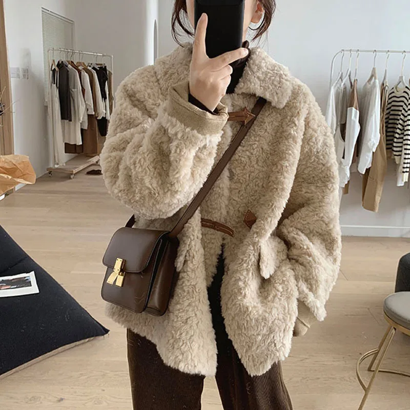 Women's Jacket 2022 Winter New Lambswool Warm Women's Jacket Korean Fashion Temperament Thin Women's Jacket Solid Colour Coat
Women's Jacket 2022 Winter New Lambswool Warm Women's Jacket Korean Fashion Temperament Thin Women's Jacket Solid Colour Coat