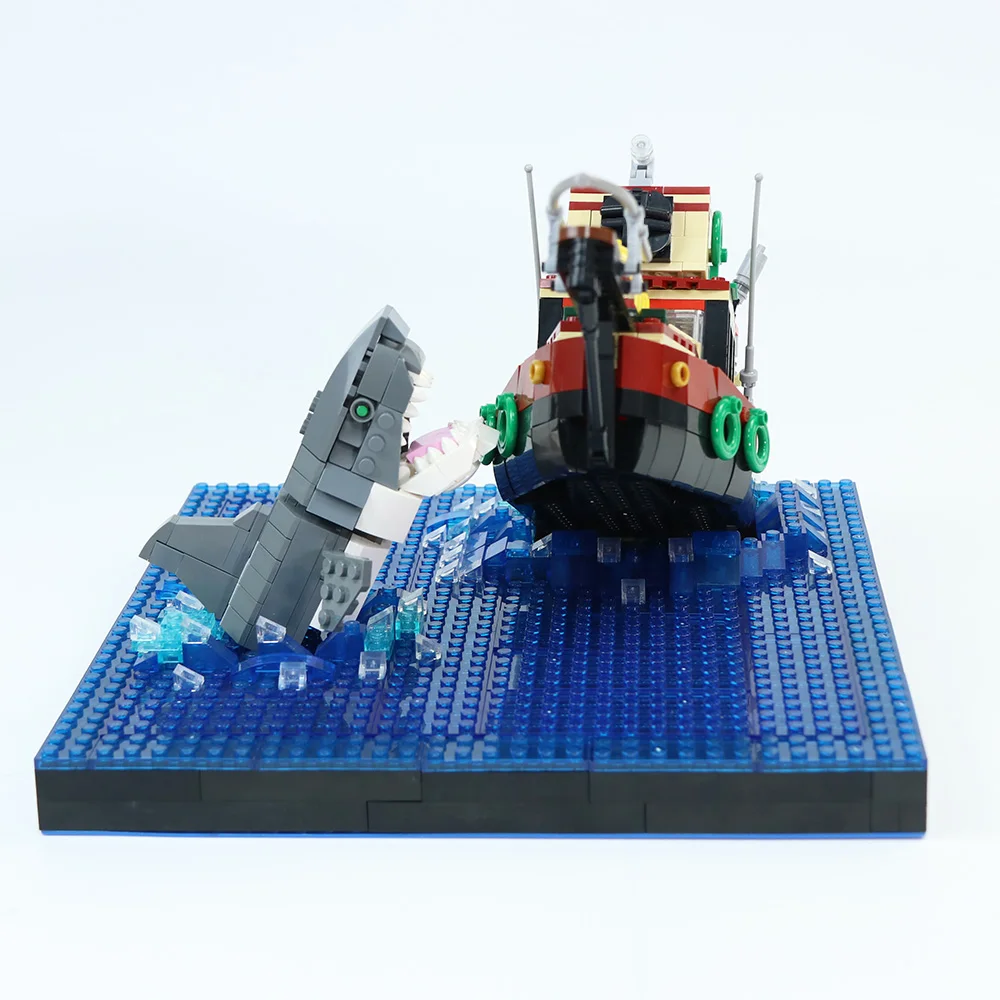Moc Ship Series Movie Great White Shark Attack Shipswreck Building Blocks Fishing Boat Bricks Ornaments Decoration Toys For Kids
Moc Ship Series Movie Great White Shark Attack Shipswreck Building Blocks Fishing Boat Bricks Ornaments Decoration Toys For Kids