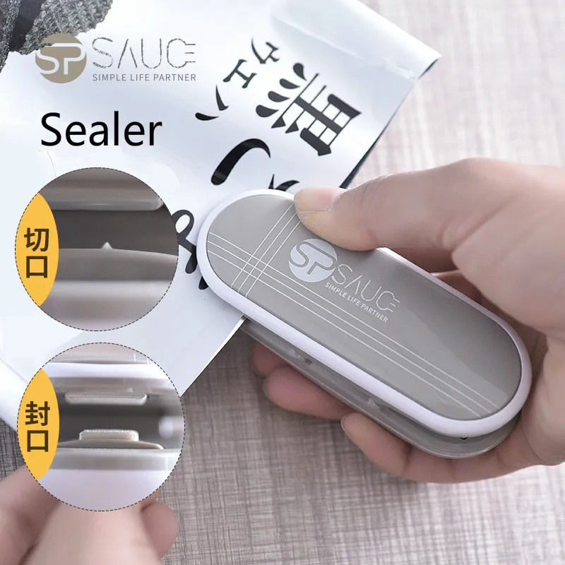 Japan Mini Portable Dual Function Sealing Machine Small Household Plastic Bag Cutting Machine Plastic Vacuum Sealing Machine
Japan Mini Portable Dual Function Sealing Machine Small Household Plastic Bag Cutting Machine Plastic Vacuum Sealing Machine