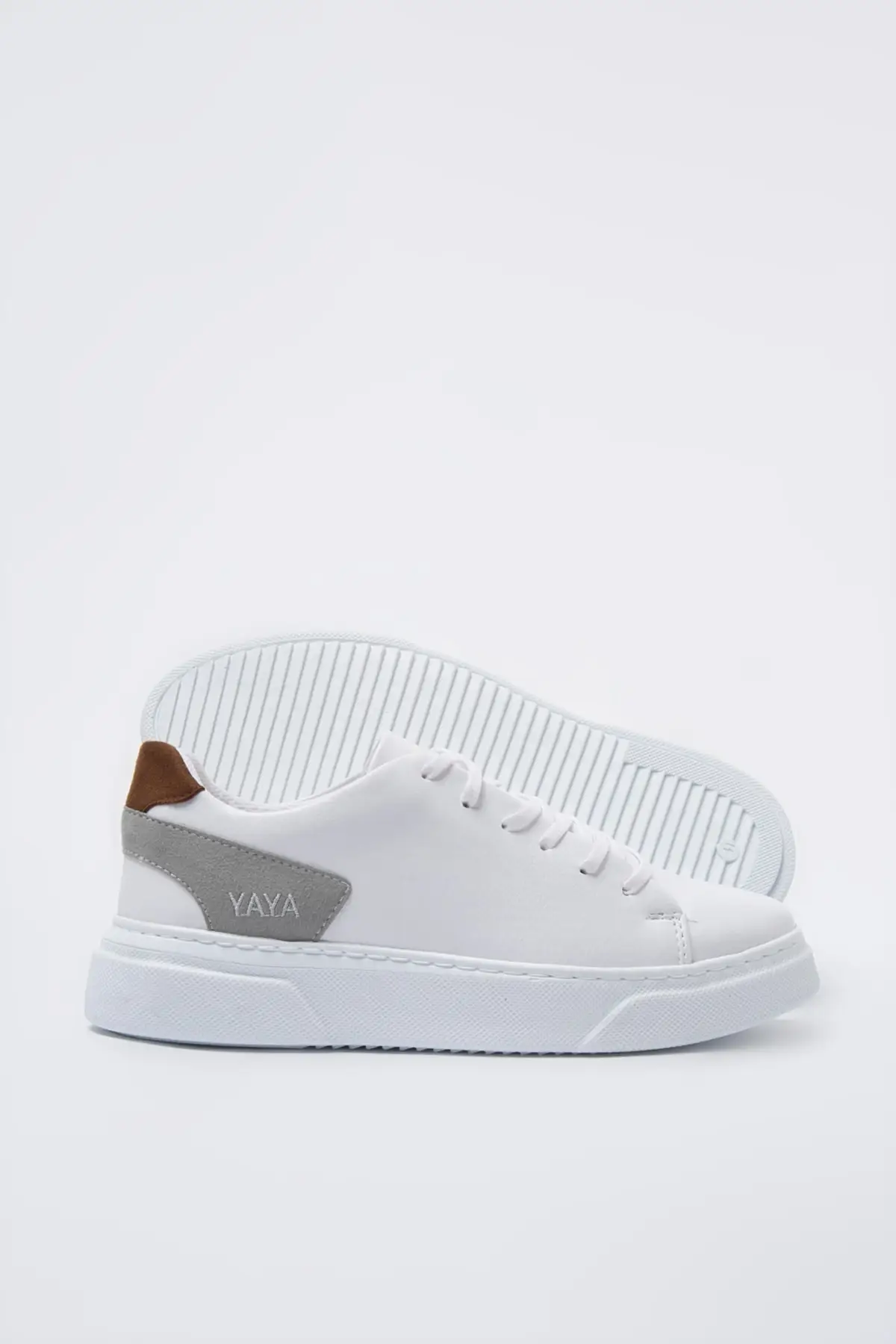 Men Sport Footwear White sneaker needlework Lightweight Male 'S Fashion Walking Sneakers Breathable Trainers Vulcanize Shoes Comfort
Men Sport Footwear White sneaker needlework Lightweight Male 'S Fashion Walking Sneakers Breathable Trainers Vulcanize Shoes Comfort