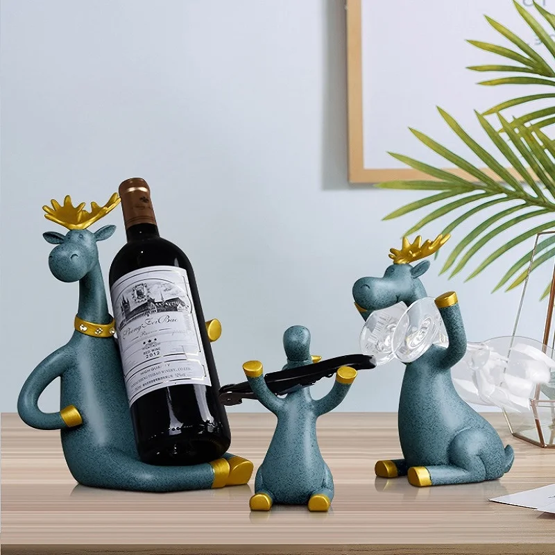 3PCS/SET European Red Wine Holder Living Room Wine Cabinet Decorations High Foot wWine Glass Holder Household Wine Bottle Rack
3PCS/SET European Red Wine Holder Living Room Wine Cabinet Decorations High Foot wWine Glass Holder Household Wine Bottle Rack
