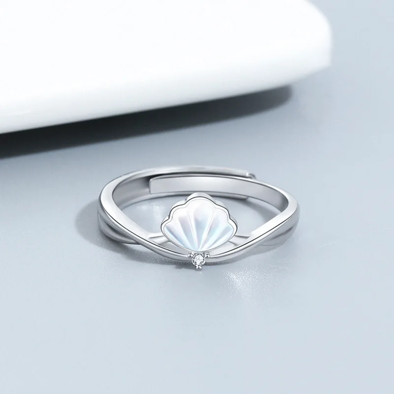 Vintage Exquisite Shell Rings for Women Silver Color Zircon Seashell Finger Ring Female Aesthetic Wedding Jewelry Gift bague
Vintage Exquisite Shell Rings for Women Silver Color Zircon Seashell Finger Ring Female Aesthetic Wedding Jewelry Gift bague