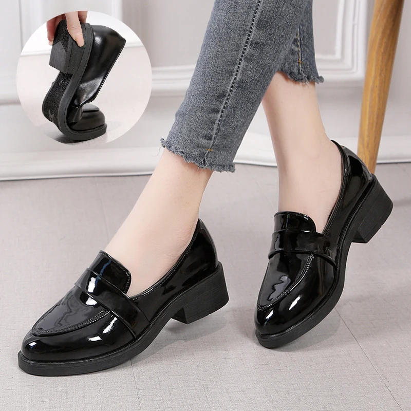2022 Chaussures Plates Shoes Patent Leather Loafers for Women Black Soft Sole Ballet Flat Female Comfortable Slip on Casual Shoe
2022 Chaussures Plates Shoes Patent Leather Loafers for Women Black Soft Sole Ballet Flat Female Comfortable Slip on Casual Shoe