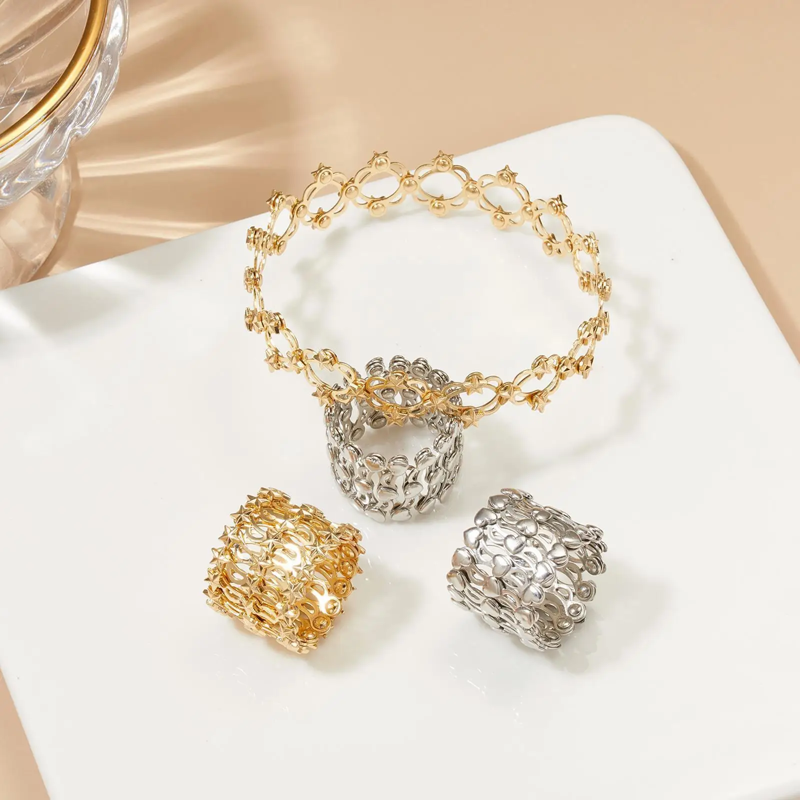 2 In 1 Twist Adjustable Magnetic Therapy Magic Transforming Jewelry Ring Crystal Ring Bracelet Bracelets Rhinestone Creativ V6L6
2 In 1 Twist Adjustable Magnetic Therapy Magic Transforming Jewelry Ring Crystal Ring Bracelet Bracelets Rhinestone Creativ V6L6