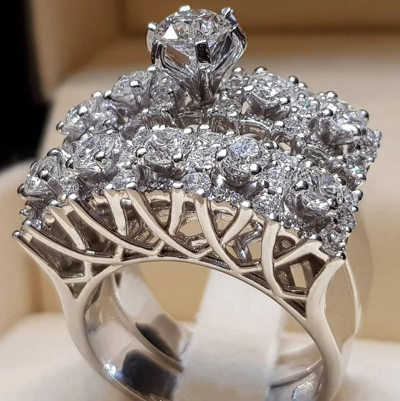 2 pcs/set Luxury Crystal Female Zircon Stone Ring Set For Women Fashion Bridal Wedding Engagement Rings For Women Love Rings
2 pcs/set Luxury Crystal Female Zircon Stone Ring Set For Women Fashion Bridal Wedding Engagement Rings For Women Love Rings