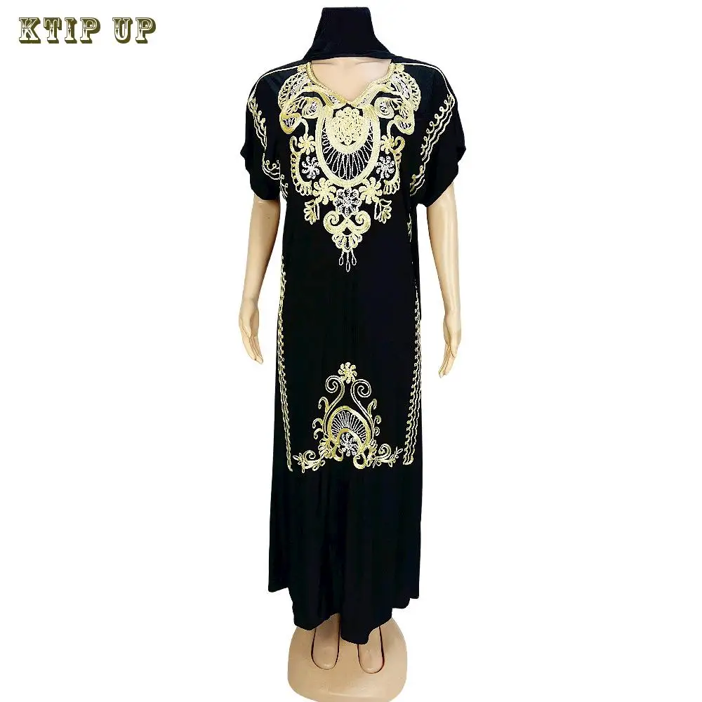 Fashion New Arrival African Embroidery Flower Dresse With Scarf Big Size Women Muslim Sequin Embroidery Long Black Lady Clothes
Fashion New Arrival African Embroidery Flower Dresse With Scarf Big Size Women Muslim Sequin Embroidery Long Black Lady Clothes