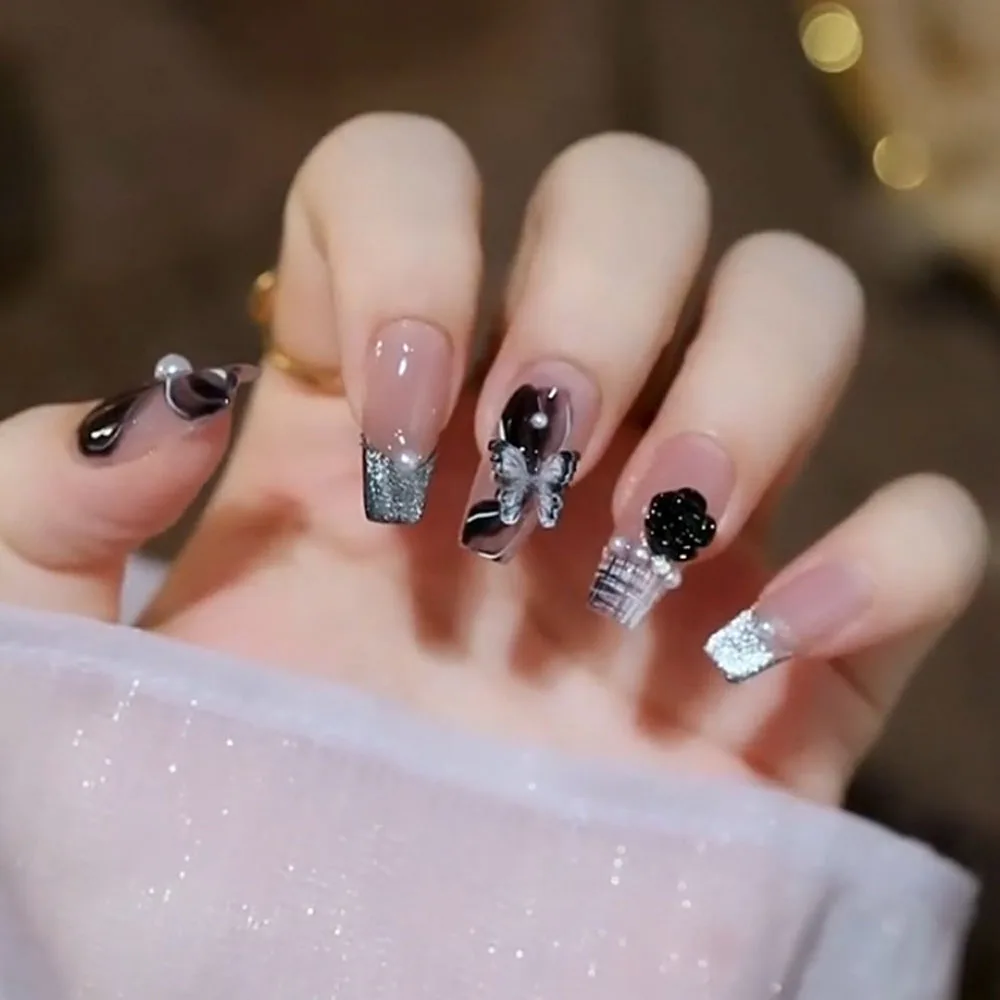 24pcs Dark Butterfly False Nail Short Glitter Diamonds Camellia Butterfly Reusable Stick on Nail Tips DIY Luxury False Nail
24pcs Dark Butterfly False Nail Short Glitter Diamonds Camellia Butterfly Reusable Stick on Nail Tips DIY Luxury False Nail