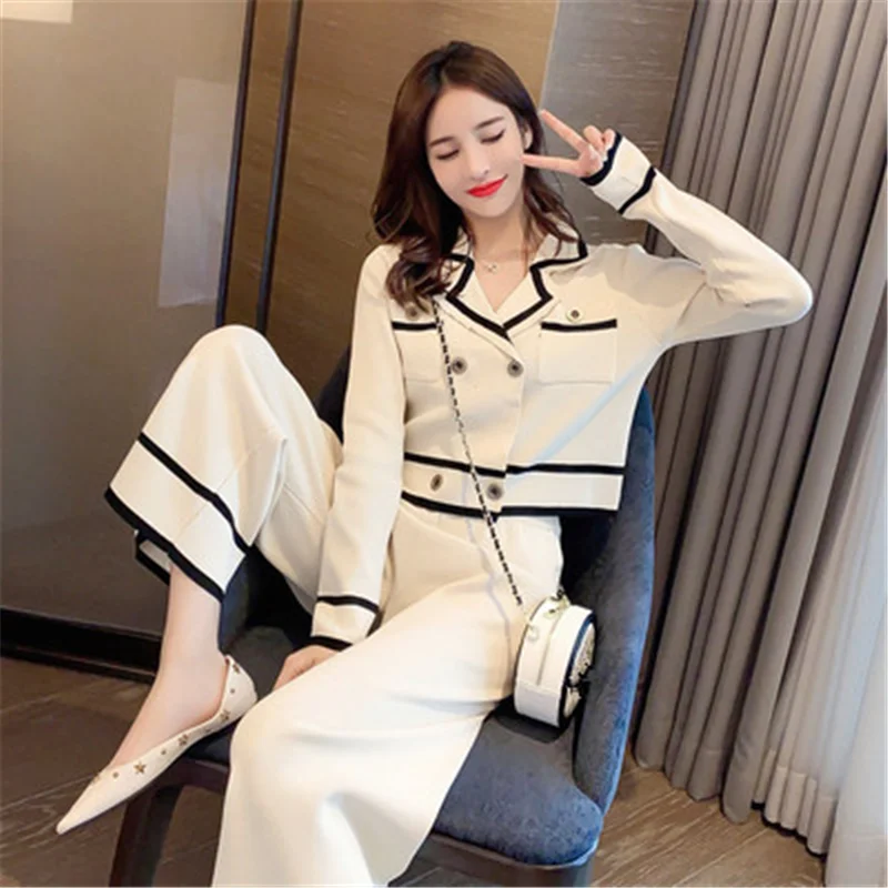 Elegant Two Peice Set for Women Contrast Stripe Trims Lapel Cardigan Pocket Top+High-Waisted Pants Knitting Outfits Female
Elegant Two Peice Set for Women Contrast Stripe Trims Lapel Cardigan Pocket Top+High-Waisted Pants Knitting Outfits Female