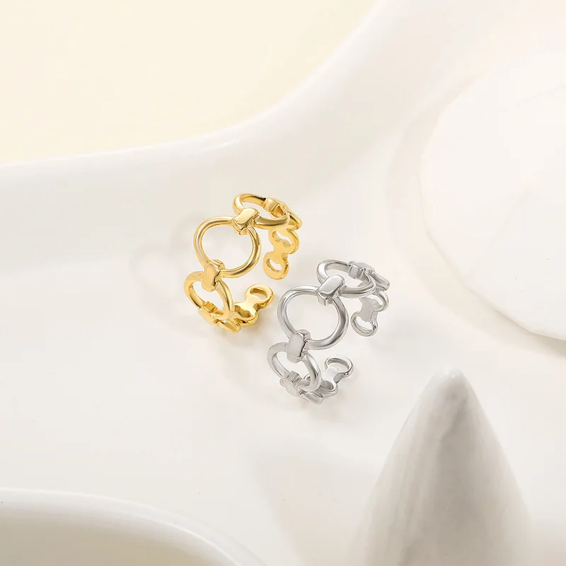 VOERYNT 14K Gold Plated Stainless Steel Ring Women's Simple Opening Adjustable Ring Jewelry Gift Wholesale
VOERYNT 14K Gold Plated Stainless Steel Ring Women's Simple Opening Adjustable Ring Jewelry Gift Wholesale