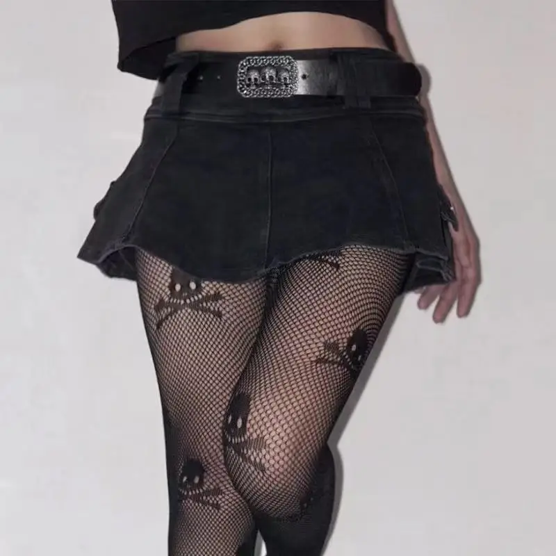 

Ins Harajuku Low Waist Mini Pant Skirt with Belt Women Sexy Black Sashes Denim Skirts Female Punk Grunge Clubwear Mujer 2021