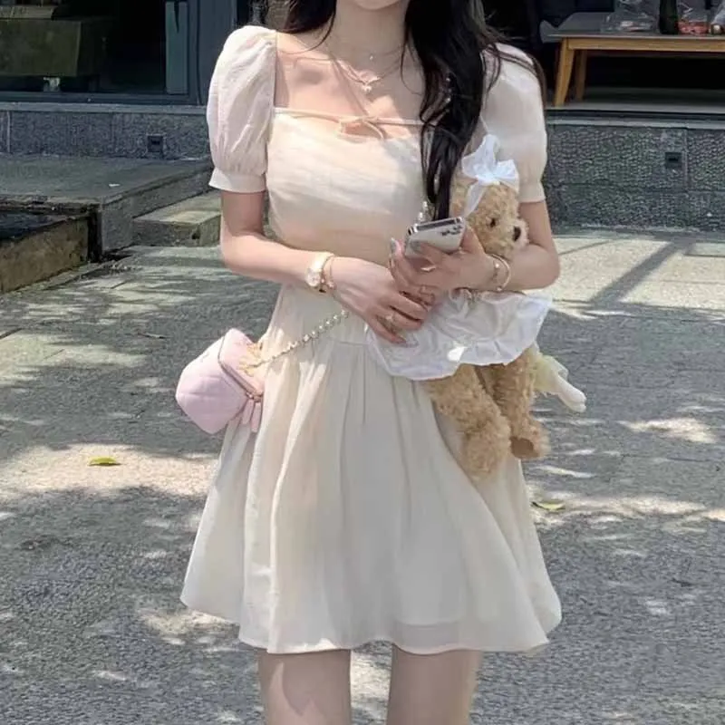 Women's 2022-Skirt Spring Summer Slimming Sweet Puff Sleeve Short Fishbone Dress
Women's 2022-Skirt Spring Summer Slimming Sweet Puff Sleeve Short Fishbone Dress