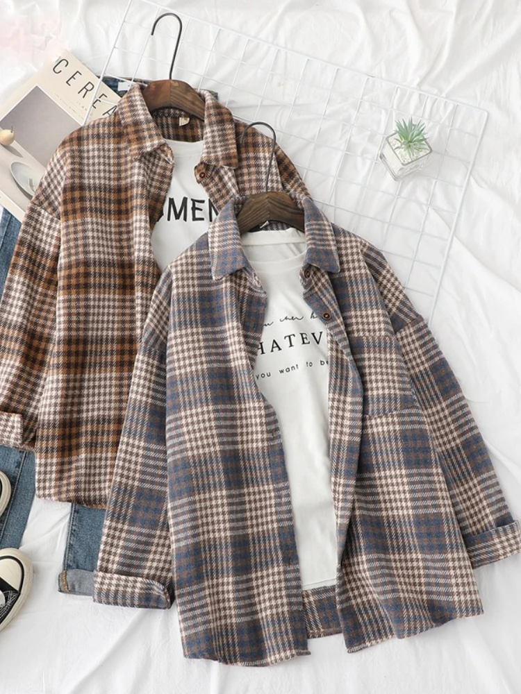 Autumn Women's Plaid Shirt Retro Loose Casual Long Sleeve Blouse Women Turn-down Collar Buttoned Tops Jacket Shirts for Women
Autumn Women's Plaid Shirt Retro Loose Casual Long Sleeve Blouse Women Turn-down Collar Buttoned Tops Jacket Shirts for Women