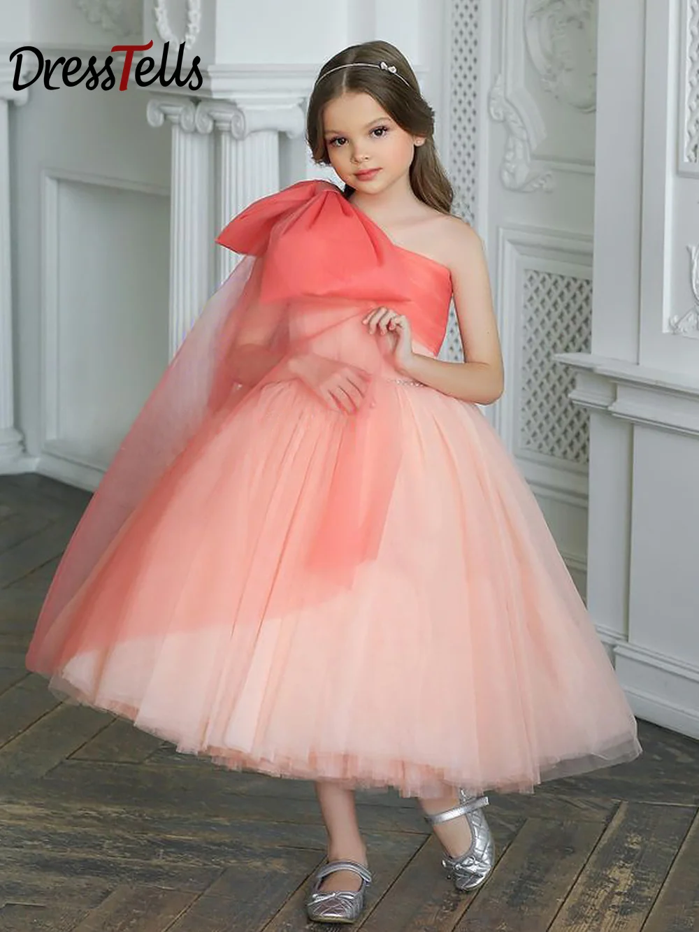 Pink Flower Girl Dress Long Ball Gown Sleeveless One Shoulder Girl Wedding Party Dress Beautiful with Big Bowknot
Pink Flower Girl Dress Long Ball Gown Sleeveless One Shoulder Girl Wedding Party Dress Beautiful with Big Bowknot