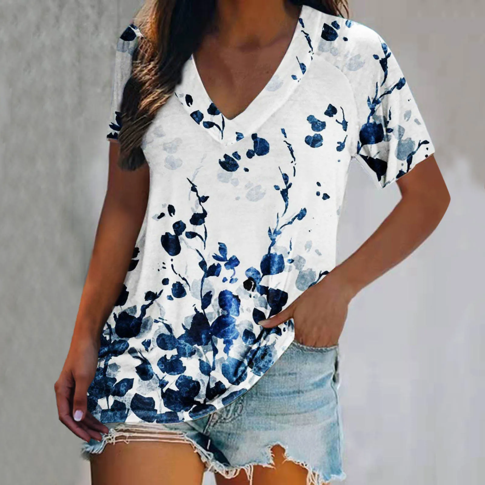 Ladies Summer Casual V Neck Short Sleeve Printed Top T Shirt Flannel Shirts Women Women's Tops Fall
Ladies Summer Casual V Neck Short Sleeve Printed Top T Shirt Flannel Shirts Women Women's Tops Fall