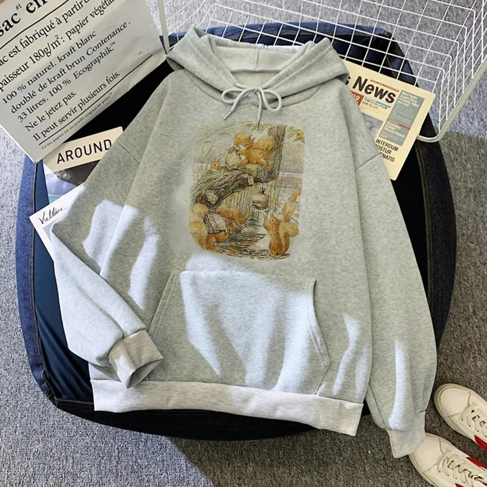 Squirrel hoodies women aesthetic harajuku 90s japanese Hood tracksuit women anime pulls
Squirrel hoodies women aesthetic harajuku 90s japanese Hood tracksuit women anime pulls