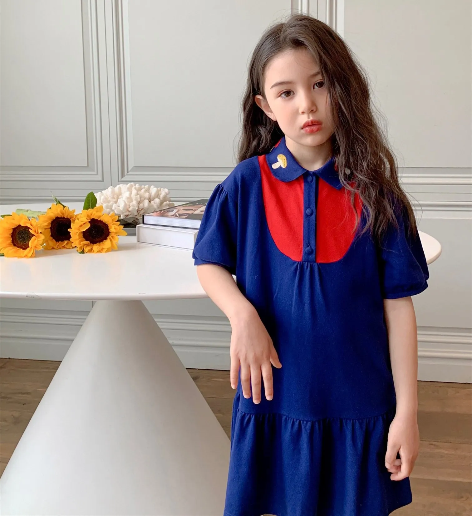 Pre-sale 4.8 Girls Clothes Refined Cartoon Embroidered Doll Collar Dress High Quality Knitted Patchwork Girls Short Sleeve Dress
Pre-sale 4.8 Girls Clothes Refined Cartoon Embroidered Doll Collar Dress High Quality Knitted Patchwork Girls Short Sleeve Dress