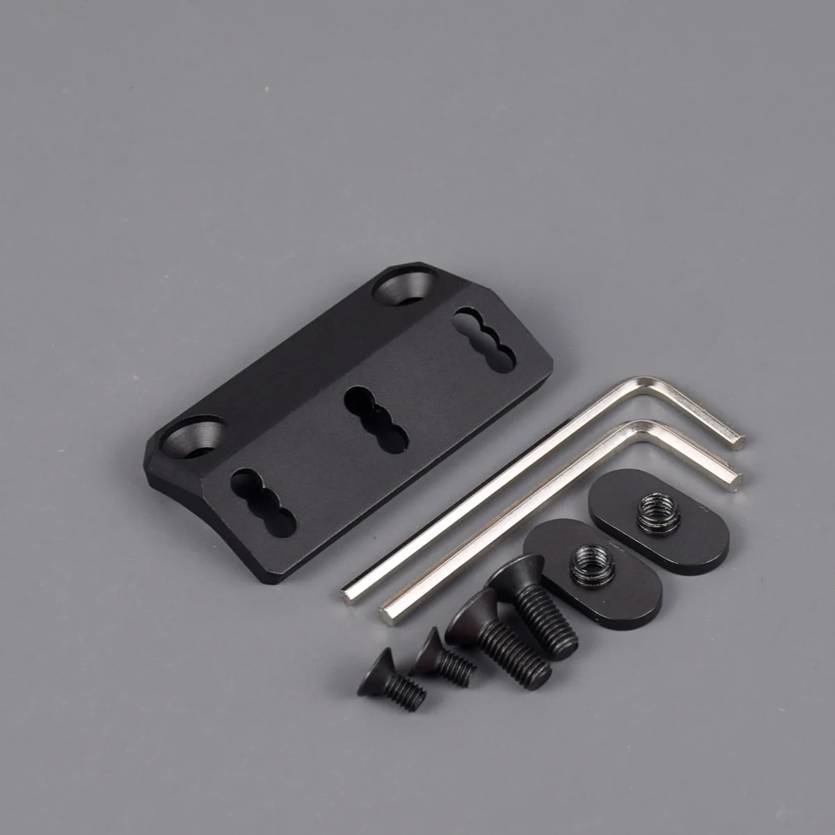 Metal Offset Mount SMR 416 Rail Scout Flashlight Mount Fit M-LOK Keymod Rail Mount For SF M300 M600 Light
Metal Offset Mount SMR 416 Rail Scout Flashlight Mount Fit M-LOK Keymod Rail Mount For SF M300 M600 Light