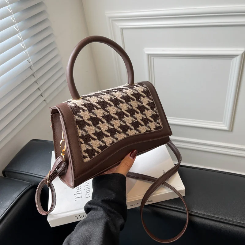 Korean Plaid printing foreign style leopard print personalized armpit bag 2021 new fashion autumn and winter Single Shoulder
Korean Plaid printing foreign style leopard print personalized armpit bag 2021 new fashion autumn and winter Single Shoulder
