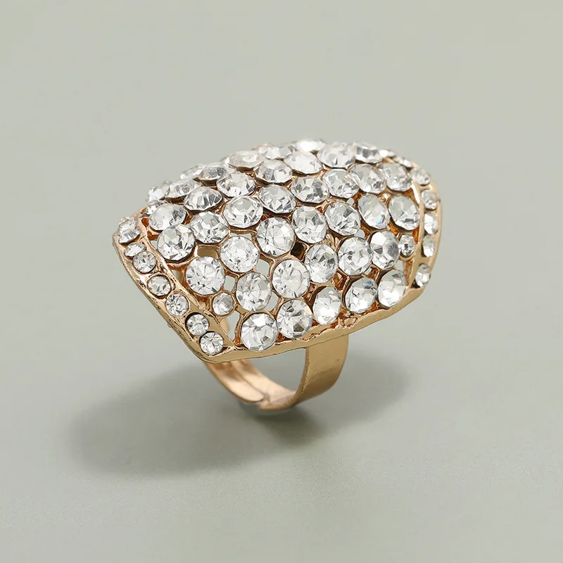 Fashion Simple Big Gold Color Clear Rhinestone Opening Adjustable Rings for Women Retro Trend Oval Finger Ring Jewelry Wholesale
Fashion Simple Big Gold Color Clear Rhinestone Opening Adjustable Rings for Women Retro Trend Oval Finger Ring Jewelry Wholesale