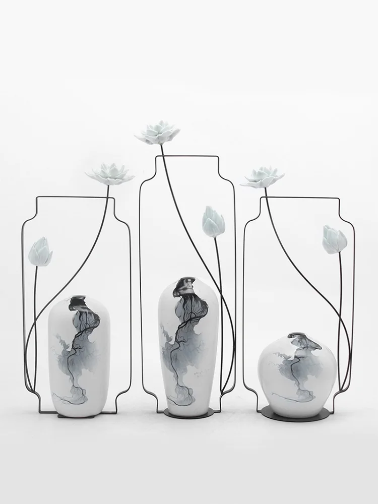 Modern Light Luxury New Chinese Minimalist Creative Ornaments Ceramic Zen Handicraft Equipment Ornaments Living Room Entrance
Modern Light Luxury New Chinese Minimalist Creative Ornaments Ceramic Zen Handicraft Equipment Ornaments Living Room Entrance