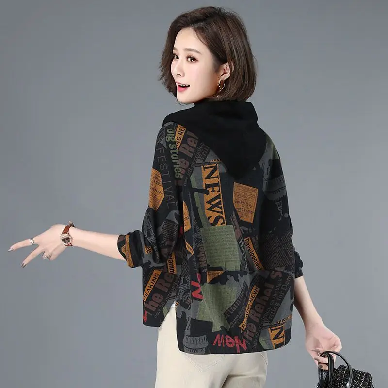 Women's Printed Short Hooded Loose Coat Women's 2023 Spring Wear New Korean Top Women
Women's Printed Short Hooded Loose Coat Women's 2023 Spring Wear New Korean Top Women
