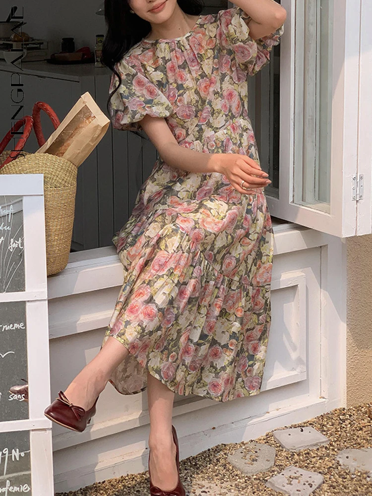 SHENGPALAE Korean Fashion Printing Dress Romantic Fragmented Flower Long Robe Vestido Women's 2023 Summer New Clothing 5R2113
SHENGPALAE Korean Fashion Printing Dress Romantic Fragmented Flower Long Robe Vestido Women's 2023 Summer New Clothing 5R2113
