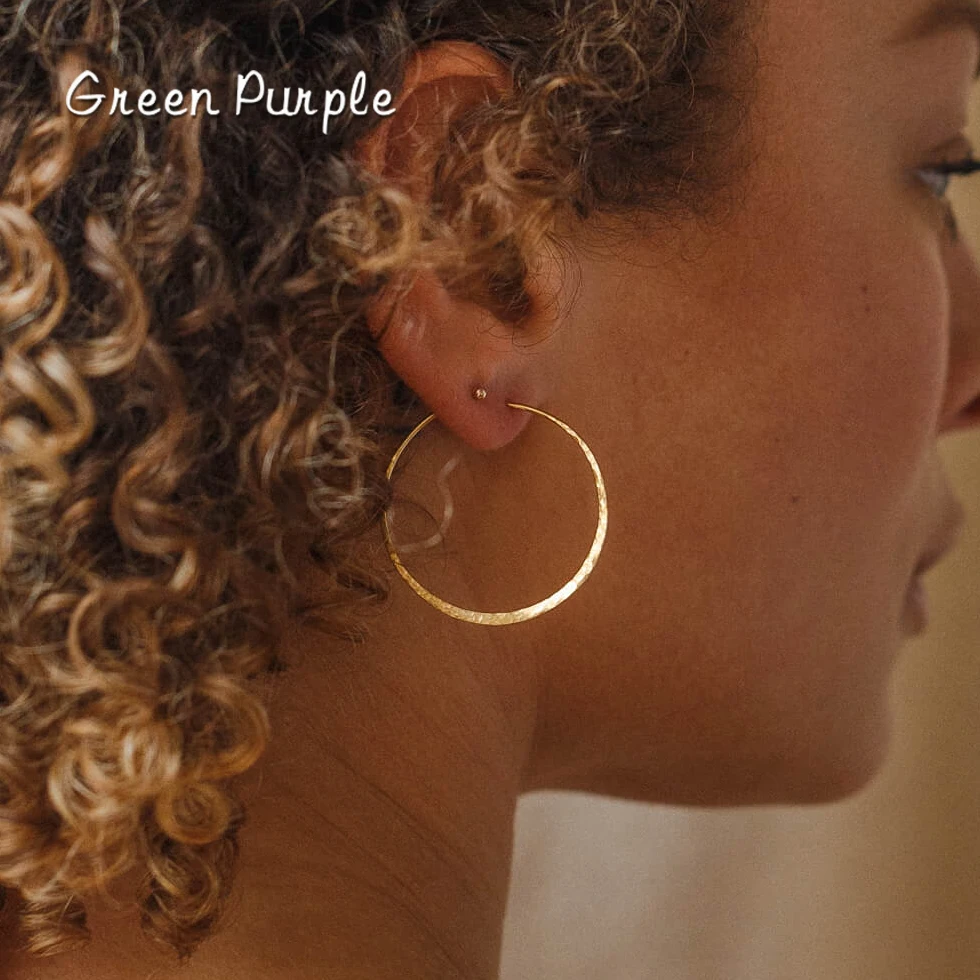14k Gold Filled Hammered Delicate Hoop Earrings Ultra Light Weight And Comfortable Wedding Bridesmaids For Women Jewelry Earring
14k Gold Filled Hammered Delicate Hoop Earrings Ultra Light Weight And Comfortable Wedding Bridesmaids For Women Jewelry Earring