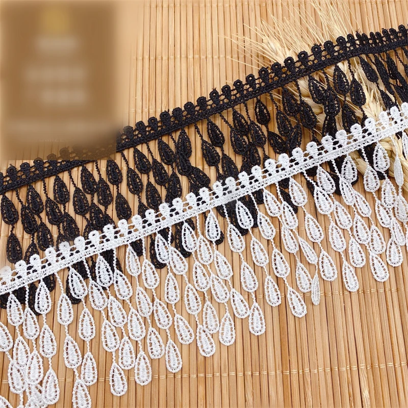 14 yards Venice Lace trim Fringe Feather Hollow Out Tassel trim for Craft sewing Doll's dress Lolita Costume DIY Decor Blouse
14 yards Venice Lace trim Fringe Feather Hollow Out Tassel trim for Craft sewing Doll's dress Lolita Costume DIY Decor Blouse