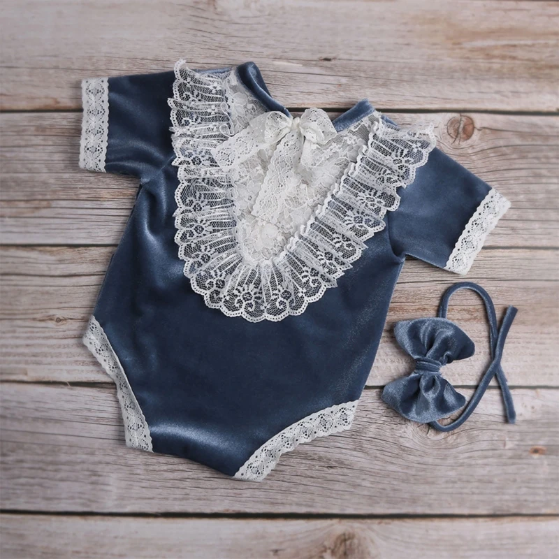 Newborn Photo Suit Lace Velvet Jumpsuit Infant Photography Clothes Short-Sleeve Romper One-piece with Bow Hair Tie Drop Shipping
Newborn Photo Suit Lace Velvet Jumpsuit Infant Photography Clothes Short-Sleeve Romper One-piece with Bow Hair Tie Drop Shipping