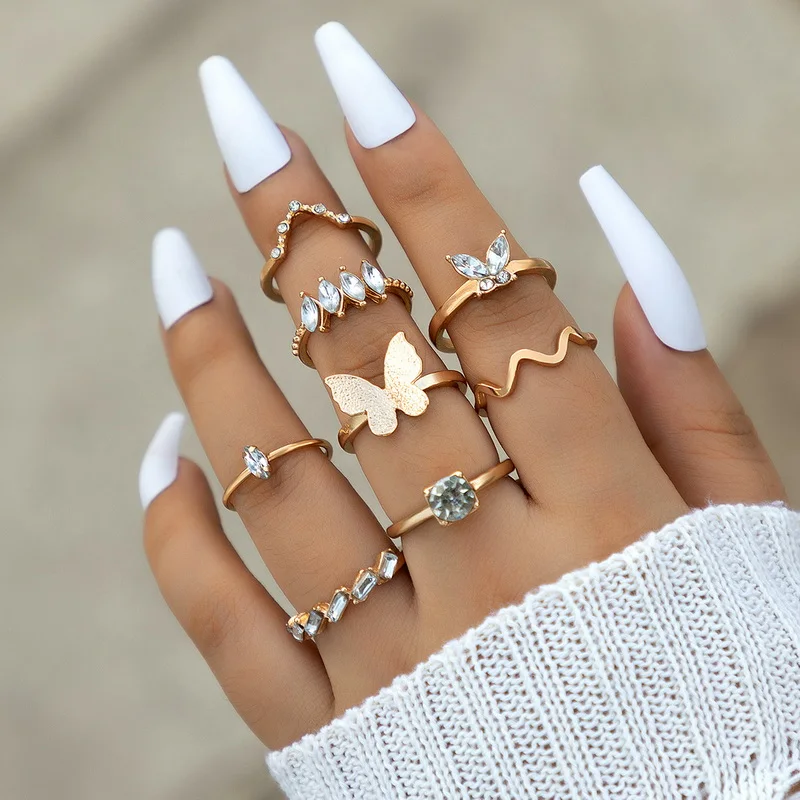 Bohemian Zircon Butterfly Ring Set For Women Vintage Gold Color Wave Geometric Rhinestone Metal Knuckle Rings 2023 New Jewelry
Bohemian Zircon Butterfly Ring Set For Women Vintage Gold Color Wave Geometric Rhinestone Metal Knuckle Rings 2023 New Jewelry