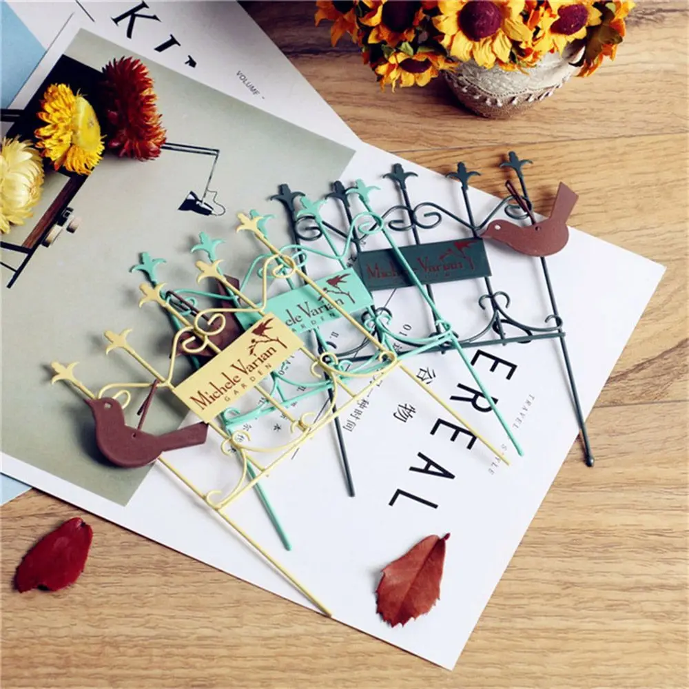 3pcs DIY Doll Decoration Home Garden Fairy Garden Dollhouse Metal Craft Mini Fence Rustic Door
3pcs DIY Doll Decoration Home Garden Fairy Garden Dollhouse Metal Craft Mini Fence Rustic Door