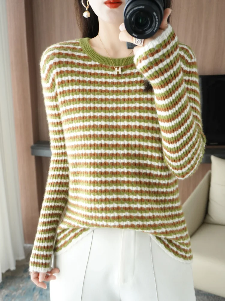 100% Merino Wool Cashmere Sweater Women's Clothing O-Neck Pullover 2022Autumn and Winter Fashion Striped Knitted Bottoming Shirt
100% Merino Wool Cashmere Sweater Women's Clothing O-Neck Pullover 2022Autumn and Winter Fashion Striped Knitted Bottoming Shirt