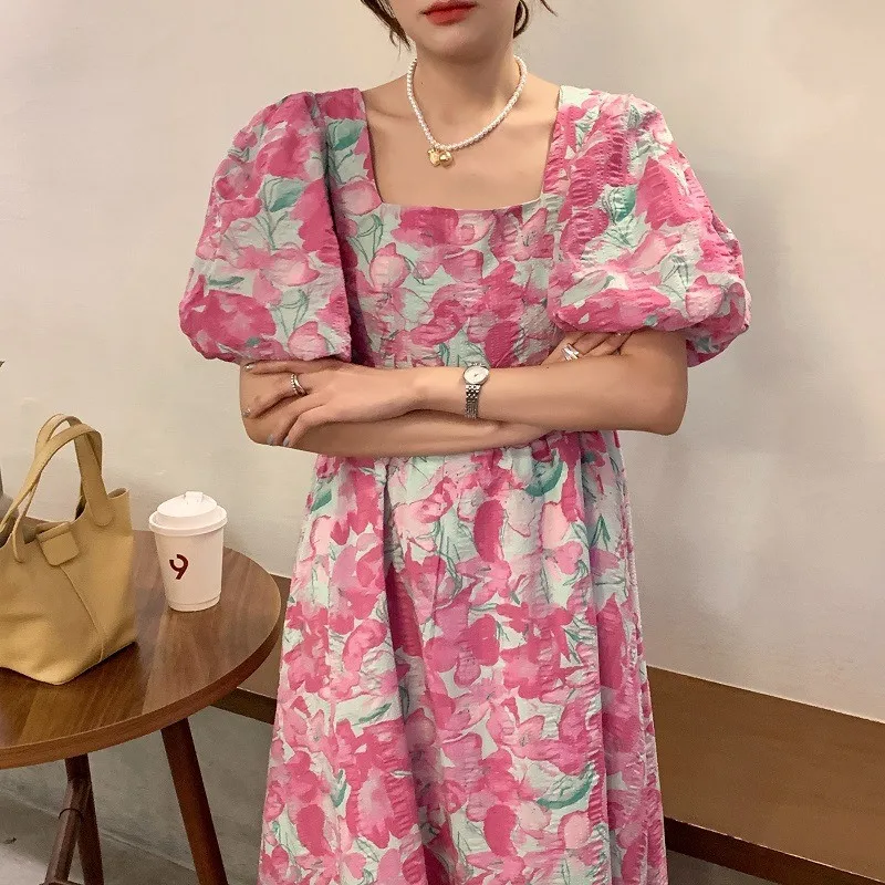 Chic Summer French Style Long Floral Painting Dress Puff Sleeve Square Collar Maxi Party Dress Holiday Fashion Loose Midi Dress 
Chic Summer French Style Long Floral Painting Dress Puff Sleeve Square Collar Maxi Party Dress Holiday Fashion Loose Midi Dress
