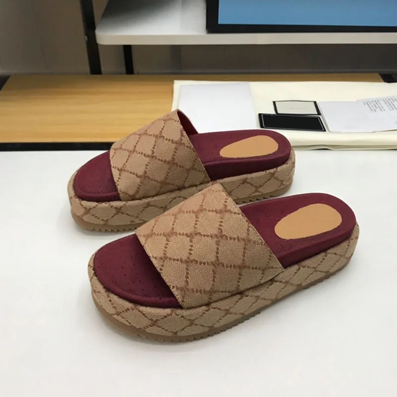 2022 Summer Flat Slippers Sandals Casual Open-Toe Sponge Cake Thick-Sole Star Same Paragraph Non-Slip Drag Women's Printed Shoes
2022 Summer Flat Slippers Sandals Casual Open-Toe Sponge Cake Thick-Sole Star Same Paragraph Non-Slip Drag Women's Printed Shoes