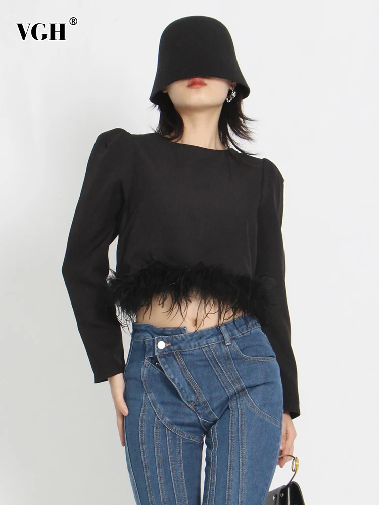 VGH Patchwork Feathers Solid Pullover T Shirts For Women Round Neck Long Sleeve Casual Minimalist T Shirt Female 2023 Fashion
VGH Patchwork Feathers Solid Pullover T Shirts For Women Round Neck Long Sleeve Casual Minimalist T Shirt Female 2023 Fashion