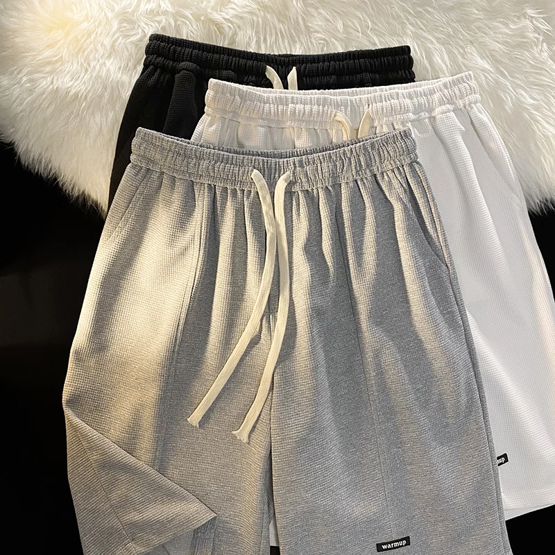 Streetwear 2022 New men's summer shorts solid color casual shorts male fashion slim fit board shorts for men
Streetwear 2022 New men's summer shorts solid color casual shorts male fashion slim fit board shorts for men