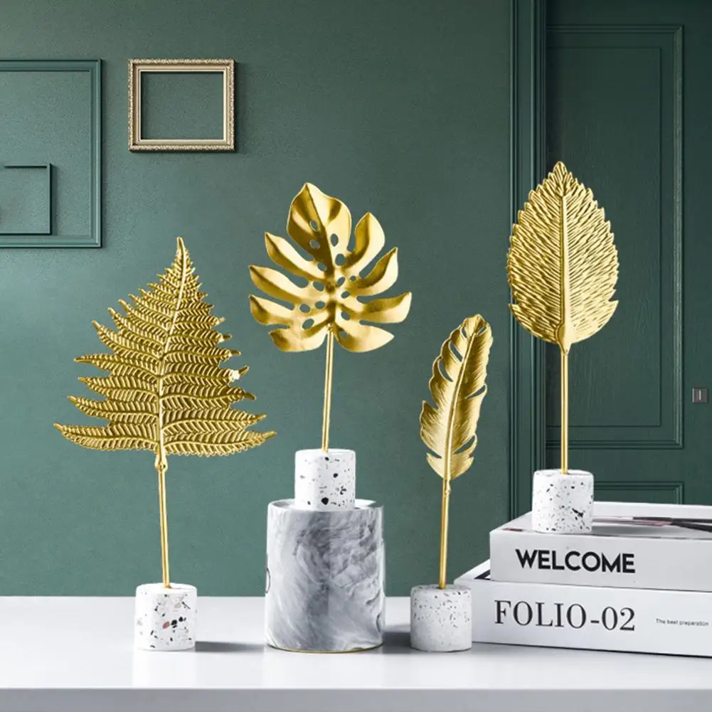 Beautiful Leaf Ornament Exquisite 2 Sizes Feather Garniture Iron Craft Leaf Sculpture for Restaurant Leaf Sculpture
Beautiful Leaf Ornament Exquisite 2 Sizes Feather Garniture Iron Craft Leaf Sculpture for Restaurant Leaf Sculpture