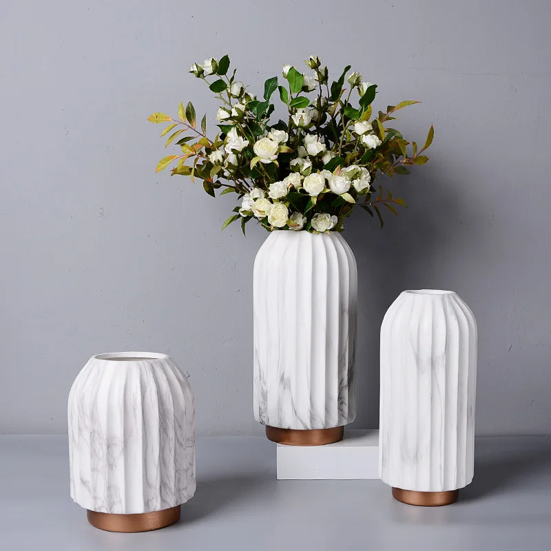 Nordic ceramic vase light luxury ceramic handicraft marble pattern vase flower pot home decoration living room decoration vase
Nordic ceramic vase light luxury ceramic handicraft marble pattern vase flower pot home decoration living room decoration vase